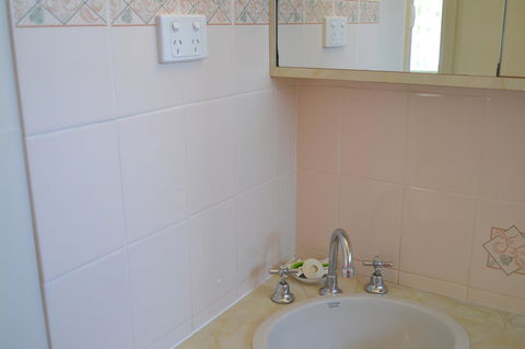 Sundial Holiday Units - Tourism Hervey Bay 43