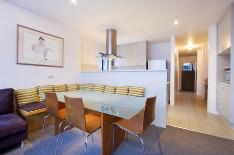 Lantern 1 Bedroom Balcony With Panoramic View - Hervey Bay Accommodation 13
