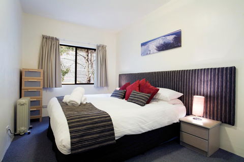 Lantern 1 Bedroom Balcony With Panoramic View - Hervey Bay Accommodation 23