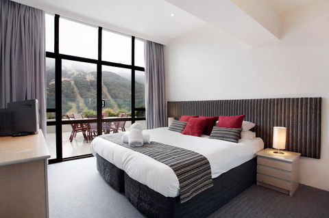 Lantern 1 Bedroom Balcony With Panoramic View - Hervey Bay Accommodation 10