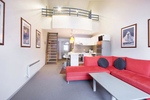 Lantern 1 Bedroom Balcony With Panoramic View - Hervey Bay Accommodation 21
