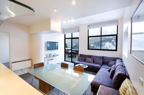 Lantern 1 Bedroom Balcony With Panoramic View - Hervey Bay Accommodation 14