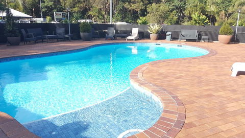 The Park Hotel Motel, Suffolk Park - Tourism Hervey Bay 0
