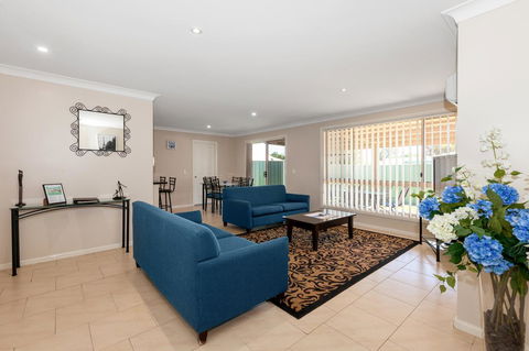 Colonial Court Villas - Hervey Bay Accommodation 36