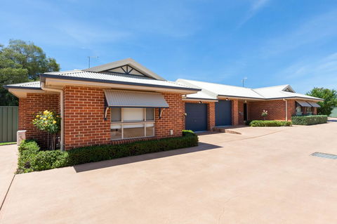 Colonial Court Villas - Hervey Bay Accommodation 35