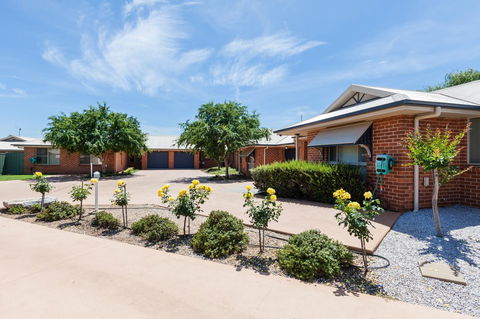 Colonial Court Villas - Hervey Bay Accommodation 28