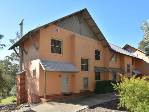 Villa 2br Prosecco Villa Located Within Cypress Lakes Resort - Tourism Hervey Bay 16