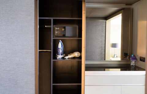 Hyatt Regency Sydney - Hervey Bay Accommodation 8