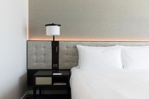 Hyatt Regency Sydney - Hervey Bay Accommodation 4