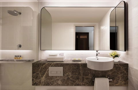 Hyatt Regency Sydney - Hervey Bay Accommodation 2