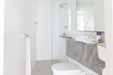 Hyatt Regency Sydney - Hervey Bay Accommodation 12