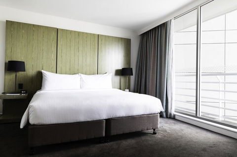 Hyatt Regency Sydney - Hervey Bay Accommodation 13