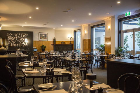 CH Boutique Hotel & Apartments, Ascend Hotel Collection - Hervey Bay Accommodation 28