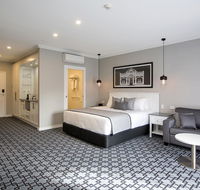 CH Boutique Hotel - Hervey Bay Accommodation