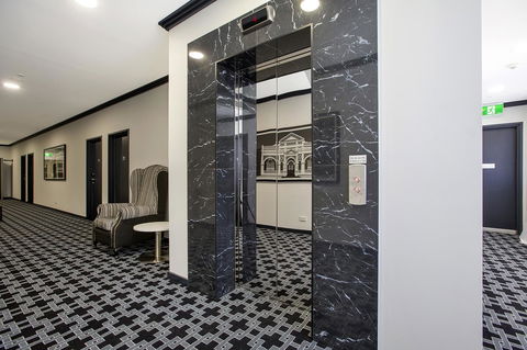 CH Boutique Hotel & Apartments, Ascend Hotel Collection - Hervey Bay Accommodation 5