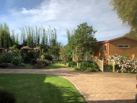 Little Gem - Hervey Bay Accommodation 0