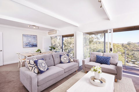 Bright And Spacious Family Home With Leafy Deck - Hervey Bay Accommodation 0