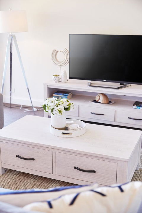 Bright And Spacious Family Home With Leafy Deck - Hervey Bay Accommodation 15