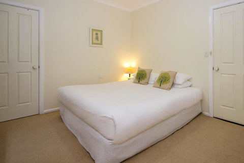 Stay In Mudgee The Grove, The Church, And Premium Private Homestead - Hervey Bay Accommodation 17