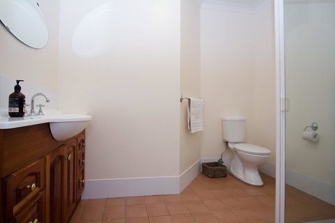 Stay In Mudgee The Grove, The Church, And Premium Private Homestead - Hervey Bay Accommodation 30