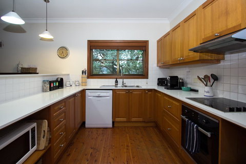 Stay In Mudgee The Grove, The Church, And Premium Private Homestead - Hervey Bay Accommodation 14