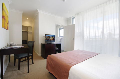 Macquarie Waters Boutique Apartment Hotel - Tourism Hervey Bay 21