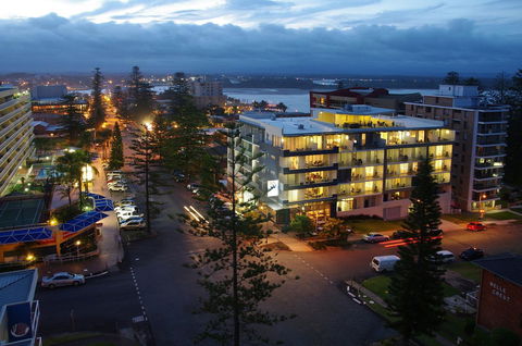 Macquarie Waters Boutique Apartment Hotel - Tourism Hervey Bay 1