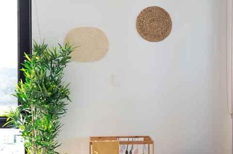 Japanese Style Waterfront Apt Wt Rooftop Pool - Hervey Bay Accommodation 4