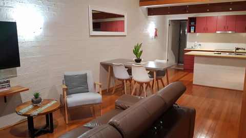Great Escape Lofts - Hervey Bay Accommodation 2