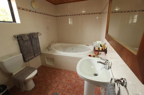 Great Escape Lofts - Hervey Bay Accommodation 16