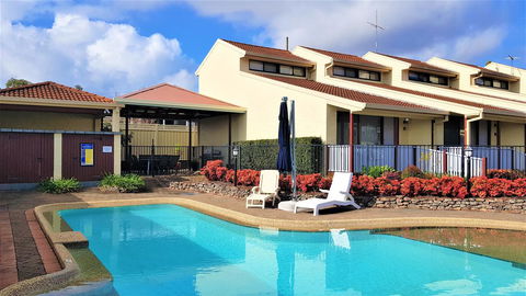 Great Escape Lofts - Hervey Bay Accommodation 7