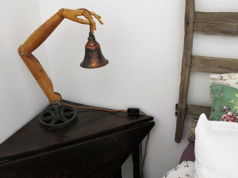 Apple Tree Cottage - Hervey Bay Accommodation 12