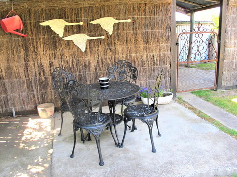Apple Tree Cottage - Hervey Bay Accommodation 29