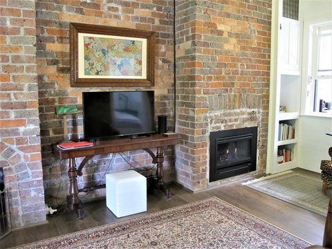 Apple Tree Cottage - Hervey Bay Accommodation 15