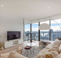 High Rise apt in Heart of Sydney wt Harbour View - Hervey Bay Accommodation