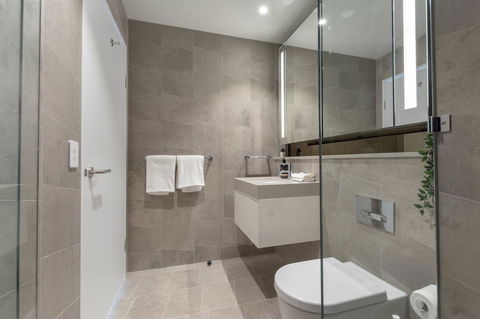 High Rise Apt In Heart Of Sydney Wt Harbour View - Hervey Bay Accommodation 16