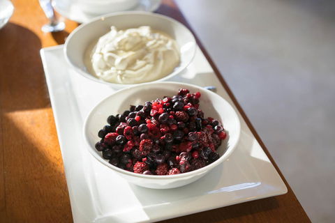 Thistle Hill Guesthouse - Walk To Many Wineries And Restaurants - Hervey Bay Accommodation 12