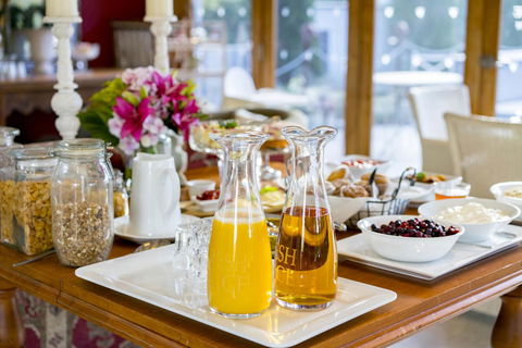 Thistle Hill Guesthouse - Walk To Many Wineries And Restaurants - Hervey Bay Accommodation 18