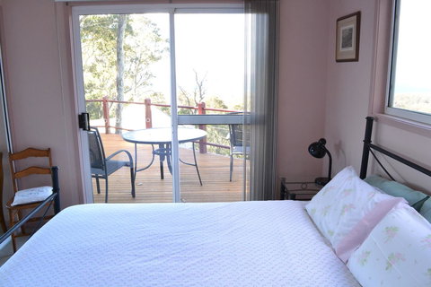 Bundle Hill Cottages - Hervey Bay Accommodation 25