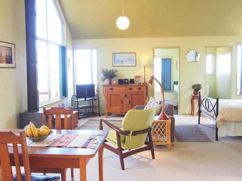 Bundle Hill Cottages - Hervey Bay Accommodation 21
