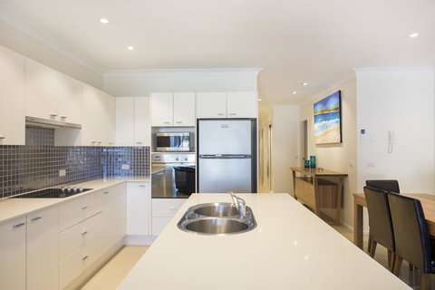 Beachfront 2 - Hervey Bay Accommodation 10