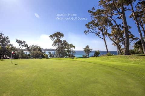 Beachfront 2 - Hervey Bay Accommodation 21