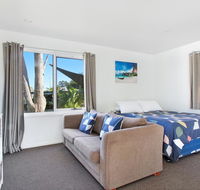Huskisson Holiday Motel Cabins - Tourism Hervey Bay
