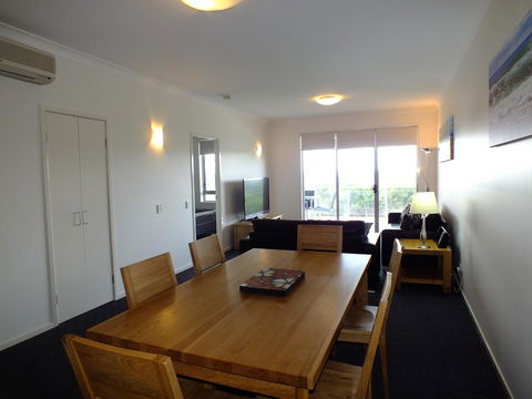 Pacific Marina Apartments - Hervey Bay Accommodation 37