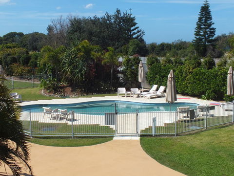 Pacific Marina Apartments - Hervey Bay Accommodation 24