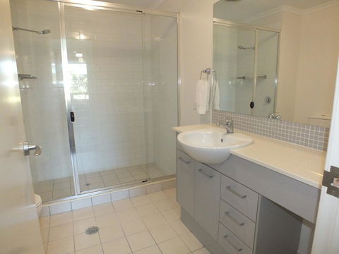 Pacific Marina Apartments - Hervey Bay Accommodation 28