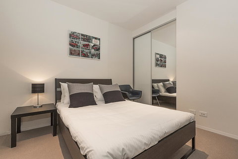 Lakefront 116 Kingston ACT - Hervey Bay Accommodation 11