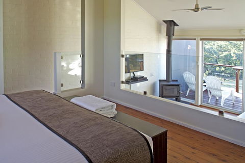 Wine Country Villas - Tourism Hervey Bay 23