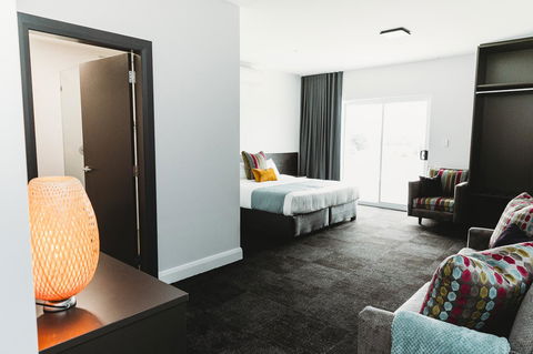 Coniston Hotel Wollongong - Hervey Bay Accommodation 29