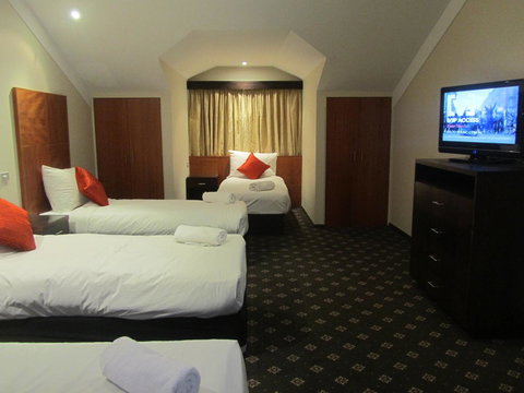 Best Western Plus Goulburn - Hervey Bay Accommodation 23